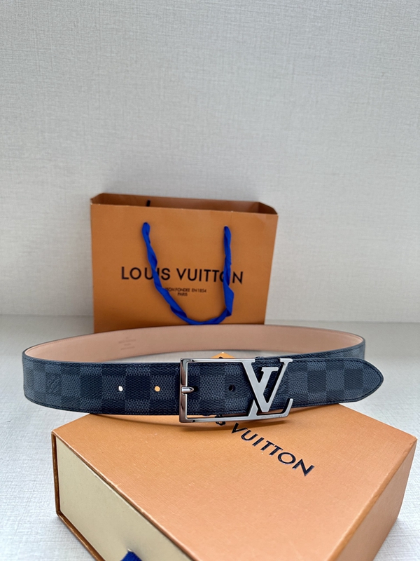 激安ルイヴィトンベルト正面デザイン